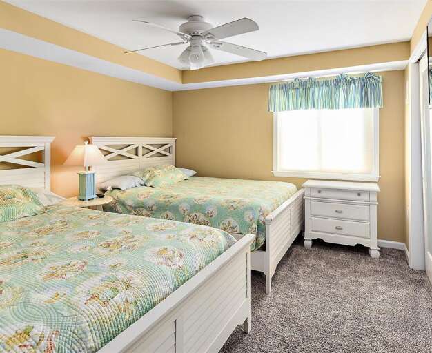 TWO-QUEENS-SECOND-BEDROOM