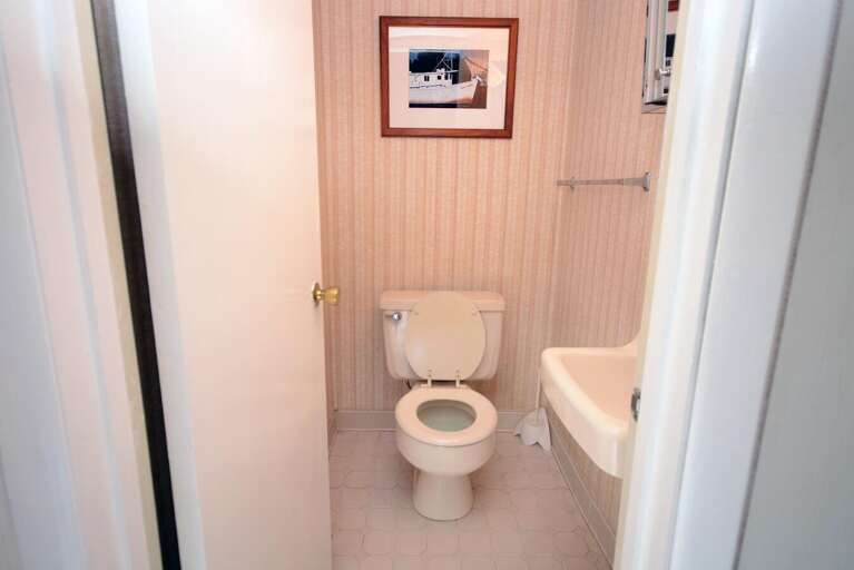 Master-Bathroom Master-Bathroom