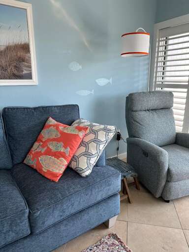 LIVING-AREA
