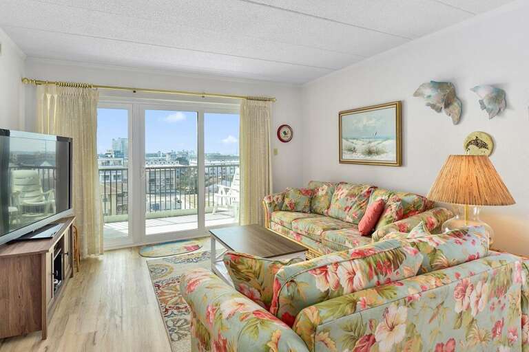 Sandpiper Dunes 601-Living-Area