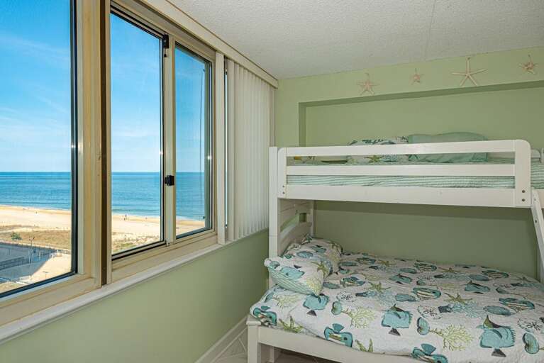 Pyramid Bunk Bed with Double Bed Pyramid Bunk Bed with Double Bed