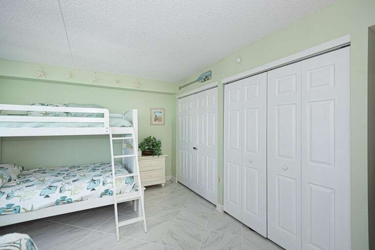 Pyramid Bunk Bed with Double Bed