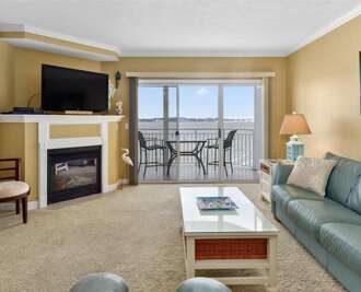 Bahia Vista # 302 Living-Area