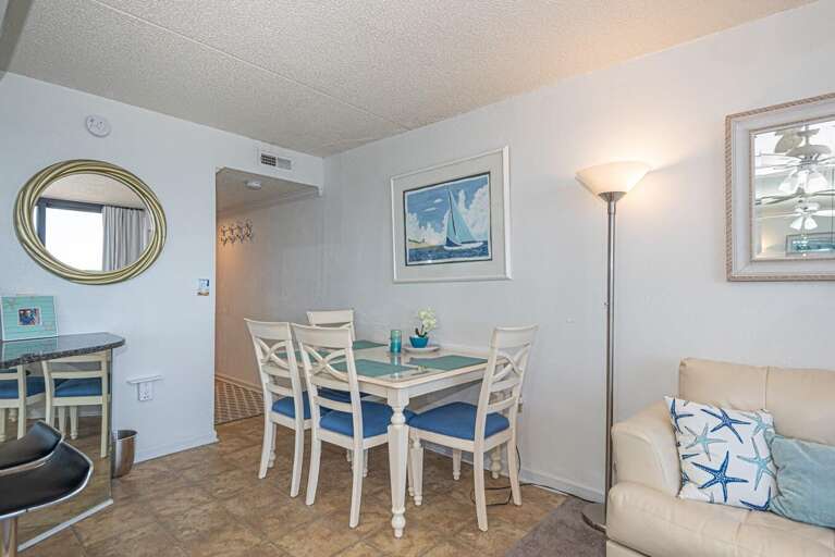 Golden Sands 1513 Dining Area Golden Sands 1513 Dining Area