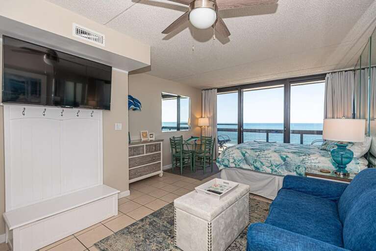 Golden Sands 514 LIVING-SLEEPING-AREA