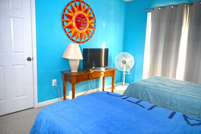 Loft-Bedroom-Two-Twins