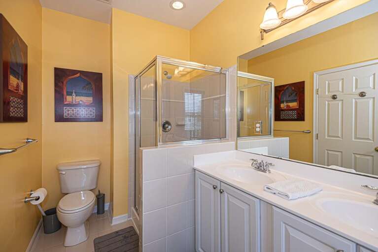 Master-Bathroom
