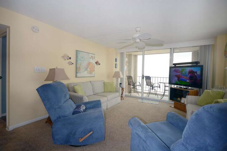 Living-Area Living-Area