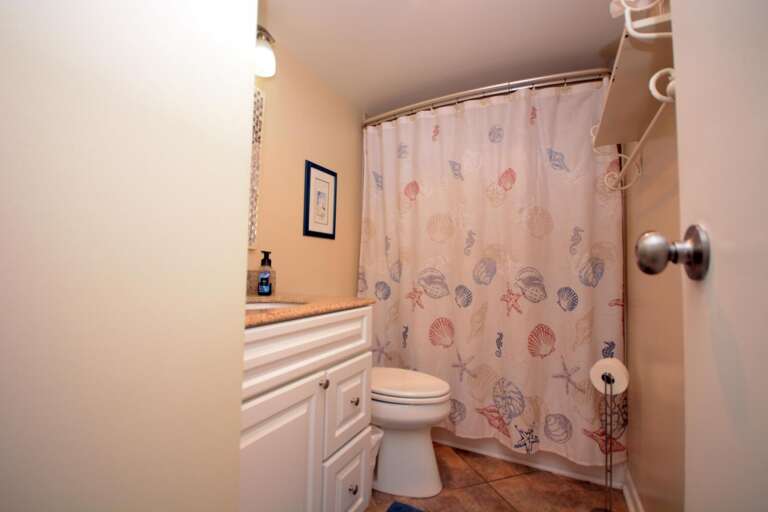 Master-Bath Master-Bath