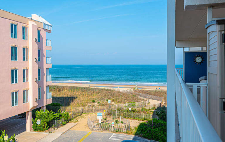 BALCONY-VIEW-TOWARD-OCEAN