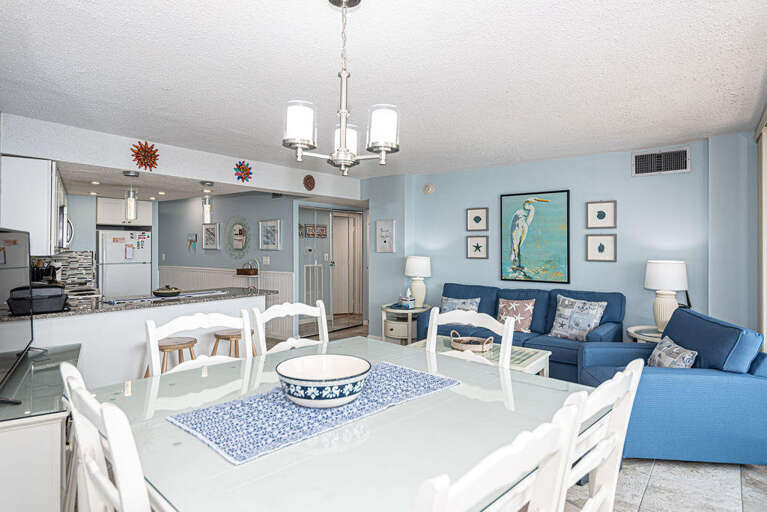 Antigua 1208 Dining-Area