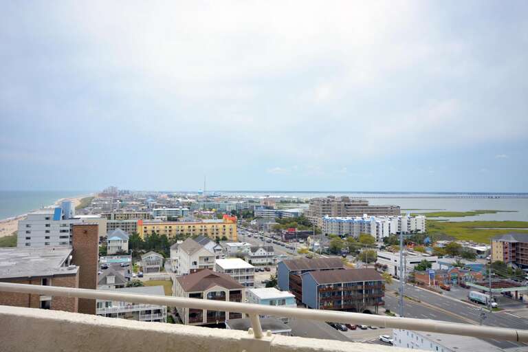 BALCONY-VIEW BALCONY-VIEW