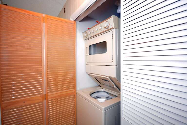 Washer-Dryer Washer-Dryer