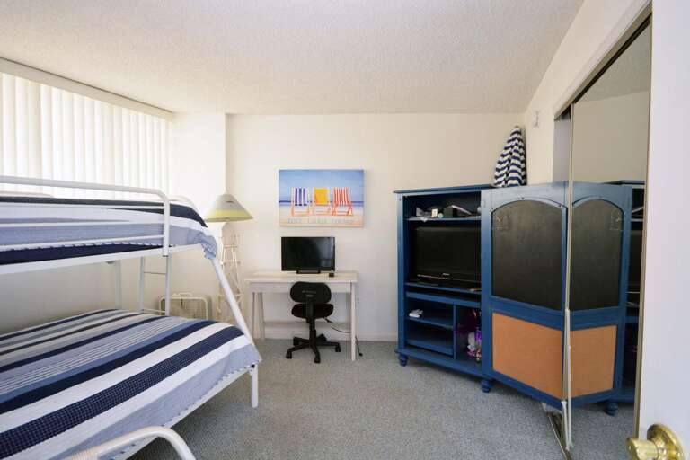 1st-Floor-Pyramid-Bunk