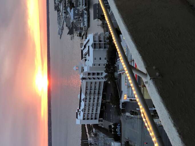 46' PRIVATE BALCONY - VIEW