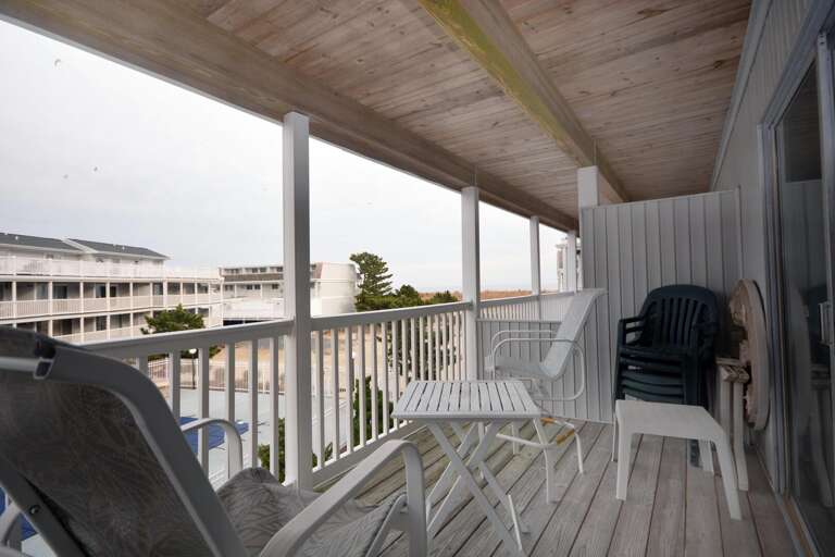 BALCONY-OFF-OF KING-BEDROOM