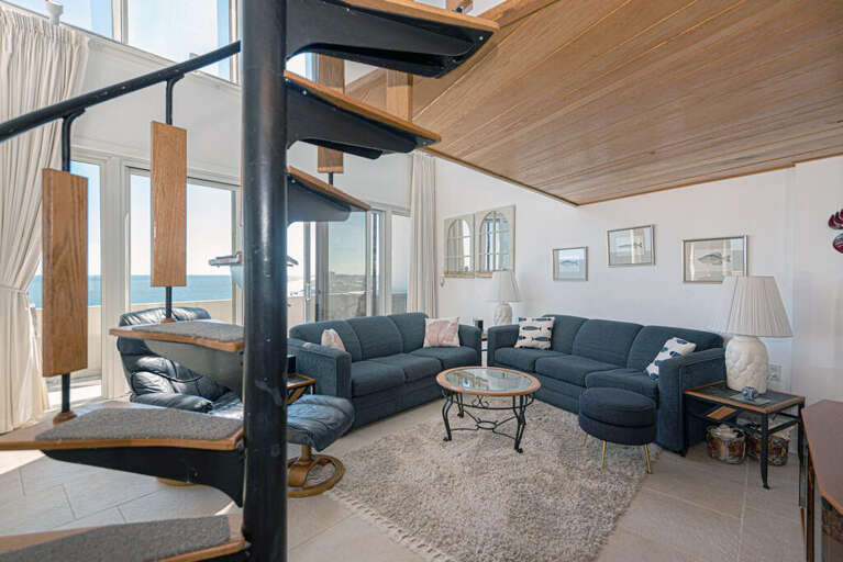 Antigua-1306-Living-Room-Spiral-Staircase