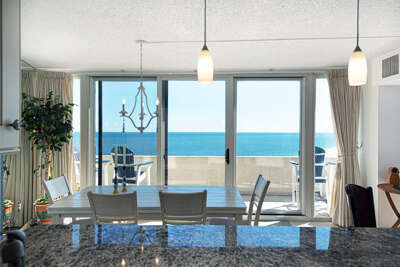 Dining-Area-Antigua-1306-Ocean-City