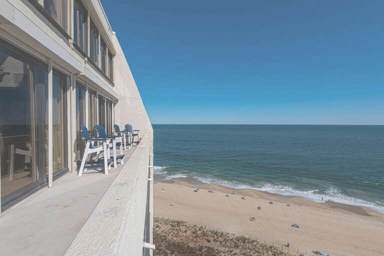 OCEAN-FRONT-BALCONY-VIEW