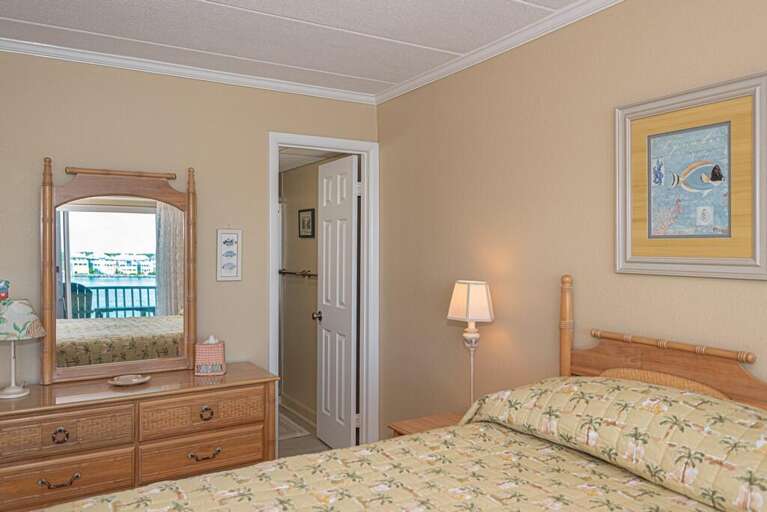 Master-Bayfront-Bedroom