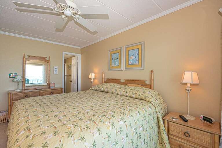 Master-Bayfront-Bedroom