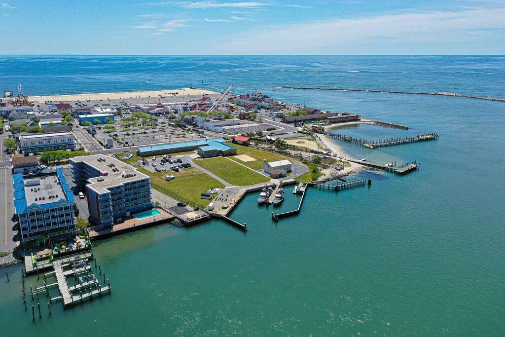 Assateague House 302 3 Bedroom Condo for Rent in Ocean City, MD