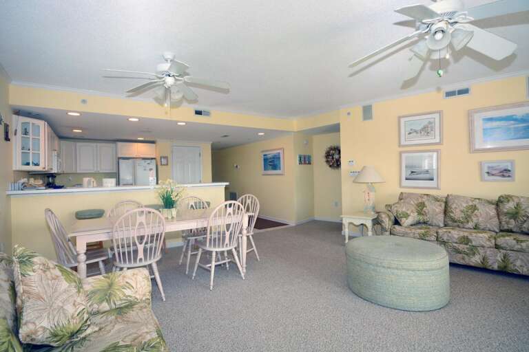 DINING-AREA DINING-AREA
