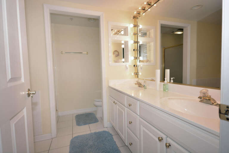 MASTER-BATH MASTER-BATH