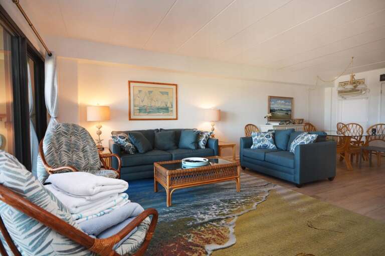 LIVING AREA-HIGHPOINT SOUTH 7D-OCEAN CITY