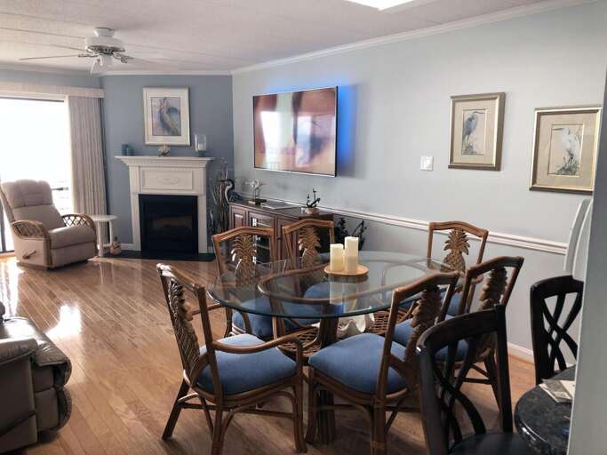 AMBER WAVES 501 - LIVING-AREA