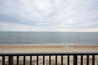 Flying Cloud 802 Balcony View