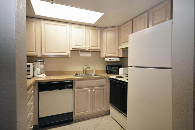 Flying Cloud #802 Kitchen