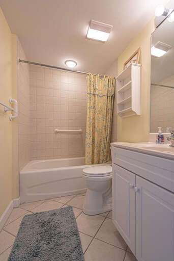 2nd Bathroom Unit 201 2nd Bathroom Unit 201