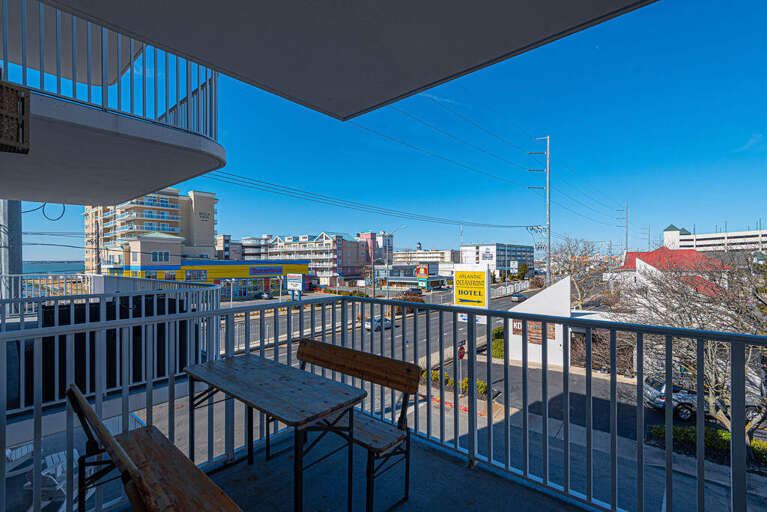 Balcony Unit 201 Balcony Unit 201