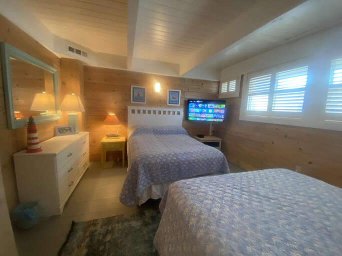 2nd floor back bedroom