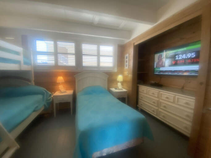 3rd floor back bedroom