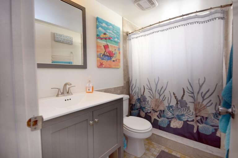 HALL-BATHROOM HALL-BATHROOM