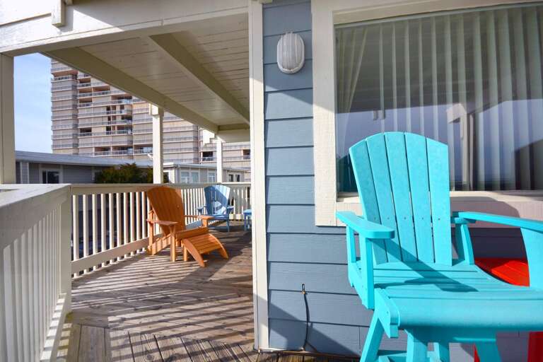 PHOTO-SHOWING-ATTACHED-SIDE-BALCONY