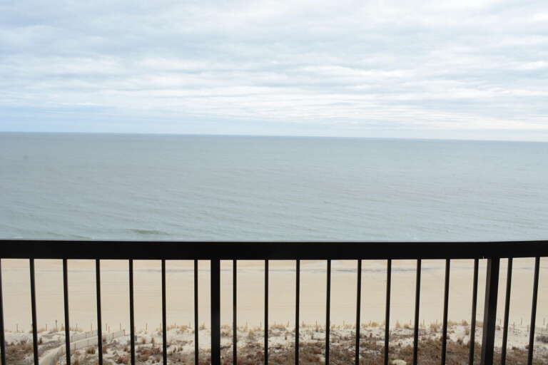 OCEAN--FRONT-BALCONY-VIEW