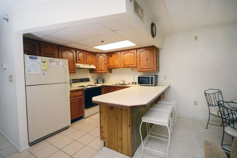 La Mirage 501 Kitchen