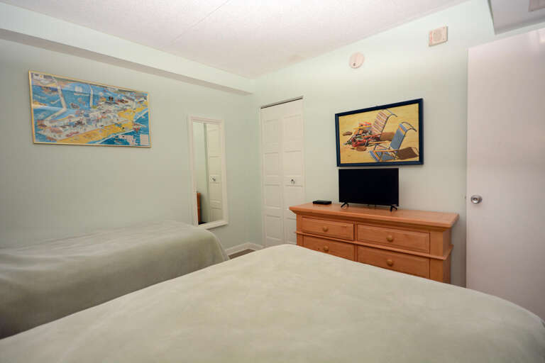 DOUBLE-SINGLE-BEDROOM