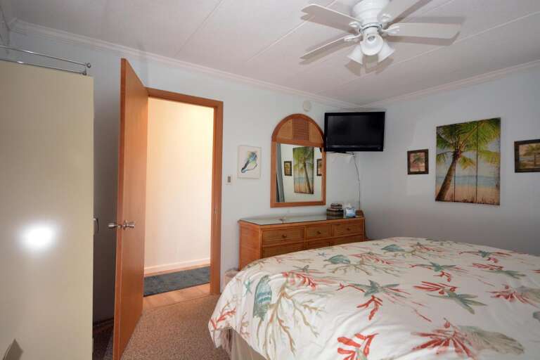 King-Bedroom