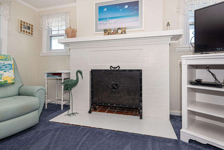 Living Area-1108 Baltimore Avenue Living Area-1108 Baltimore Avenue