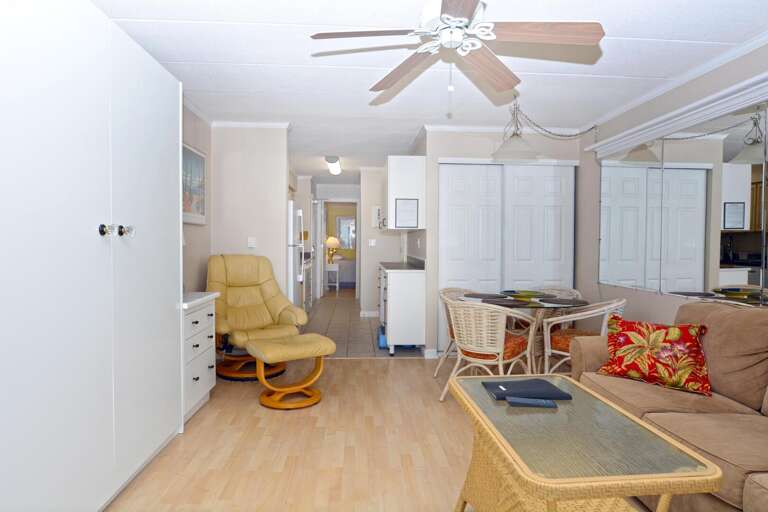 LIVING-AREA