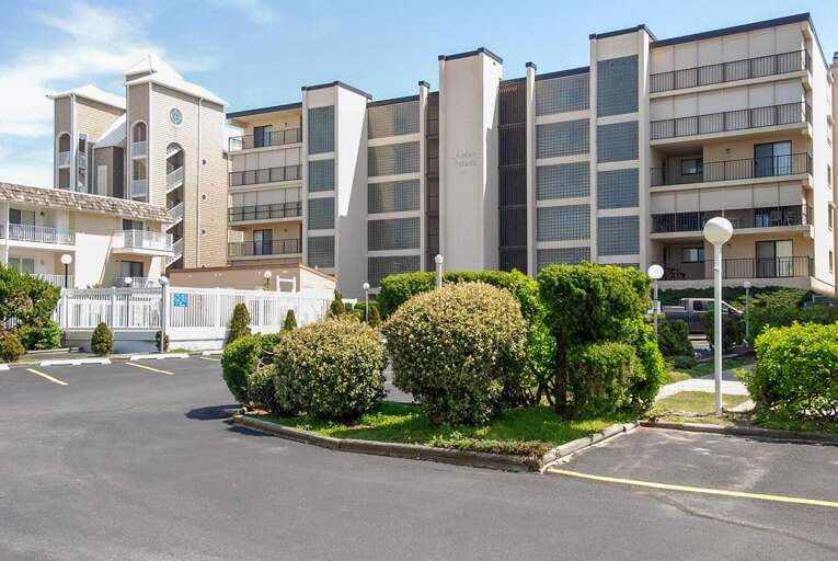 Amber Waves 500- Building