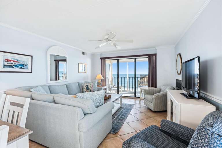 Amber Waves 500- Living Room