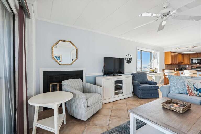 Amber Waves 500- Living Room