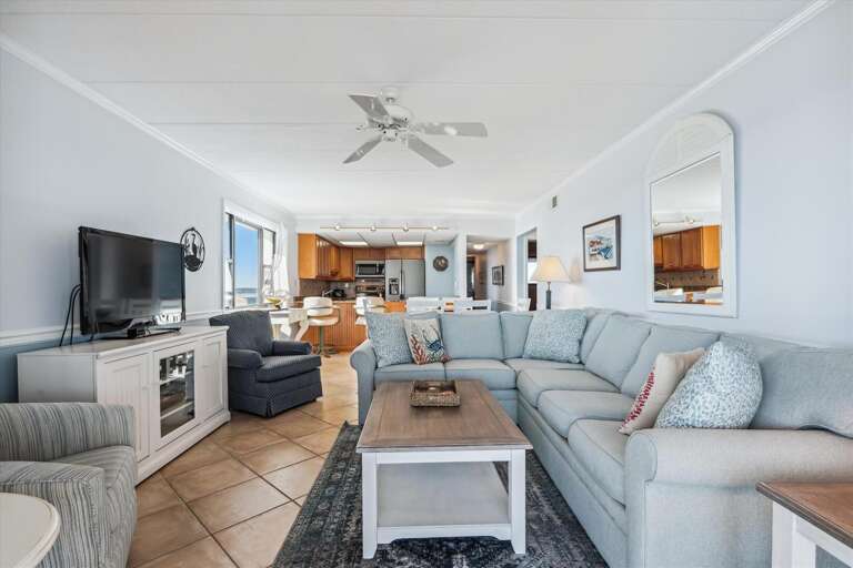 Amber Waves 500- Living Room