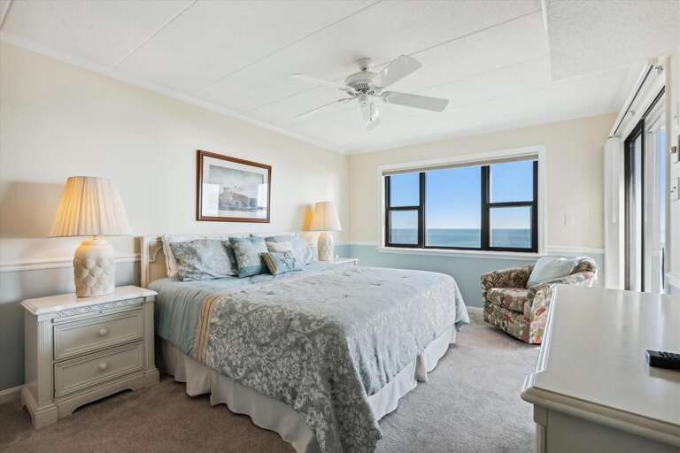 Amber Waves 500- Master Bedroom