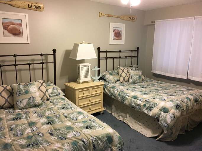 TWO-DOUBLES-BEDROOM
